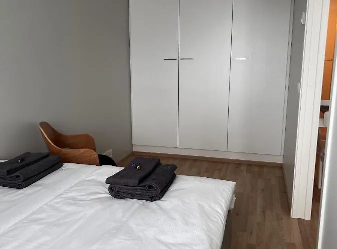 With View And Free Parking *